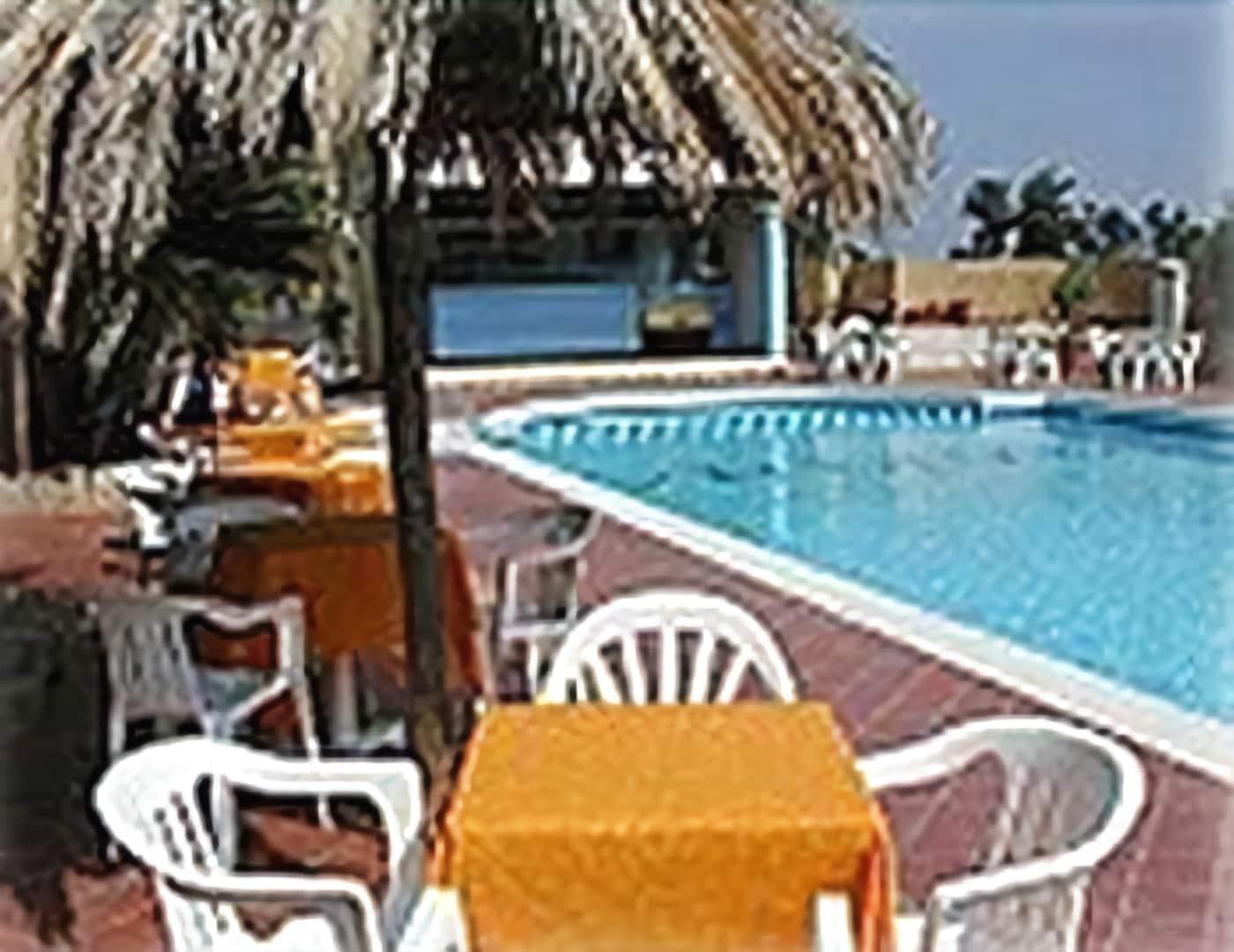 Hotel L'Ulivo Джирасоле Екстериор снимка
